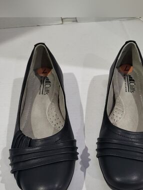 Cliffs by White Mountain Halfrida Black Round Toe Flats Slip-On Women's size 7M